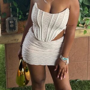 Worn once 2 piece set from PLT